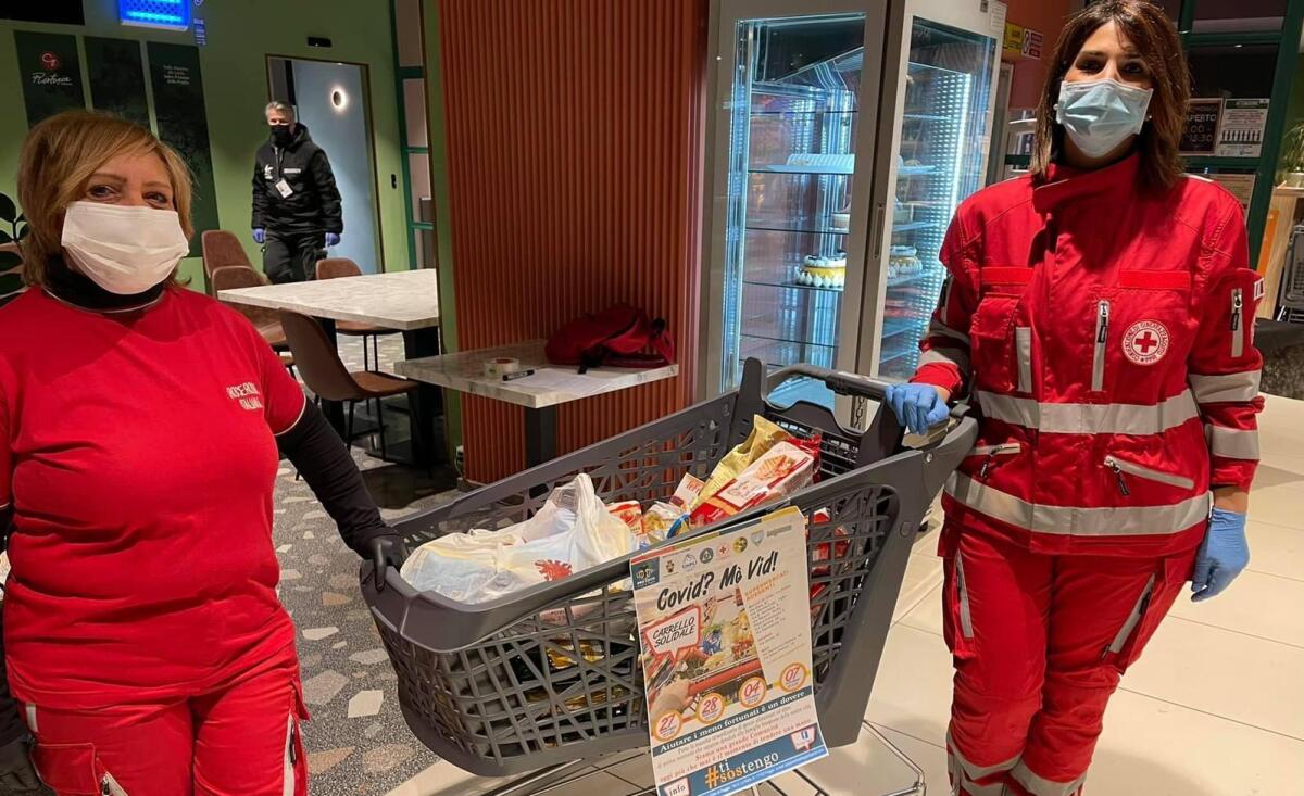 "Carrello Solidale", grande successo a Foggia per i primi due giorni dell'iniziativa organizzata dalla Pro Loco - 
