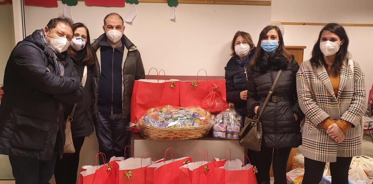 Omogeneizzati e prodotti per la cura dei bambini donati alla Sacra Famiglia di Manfredonia, l'iniziativa di Borgo Bambino - 