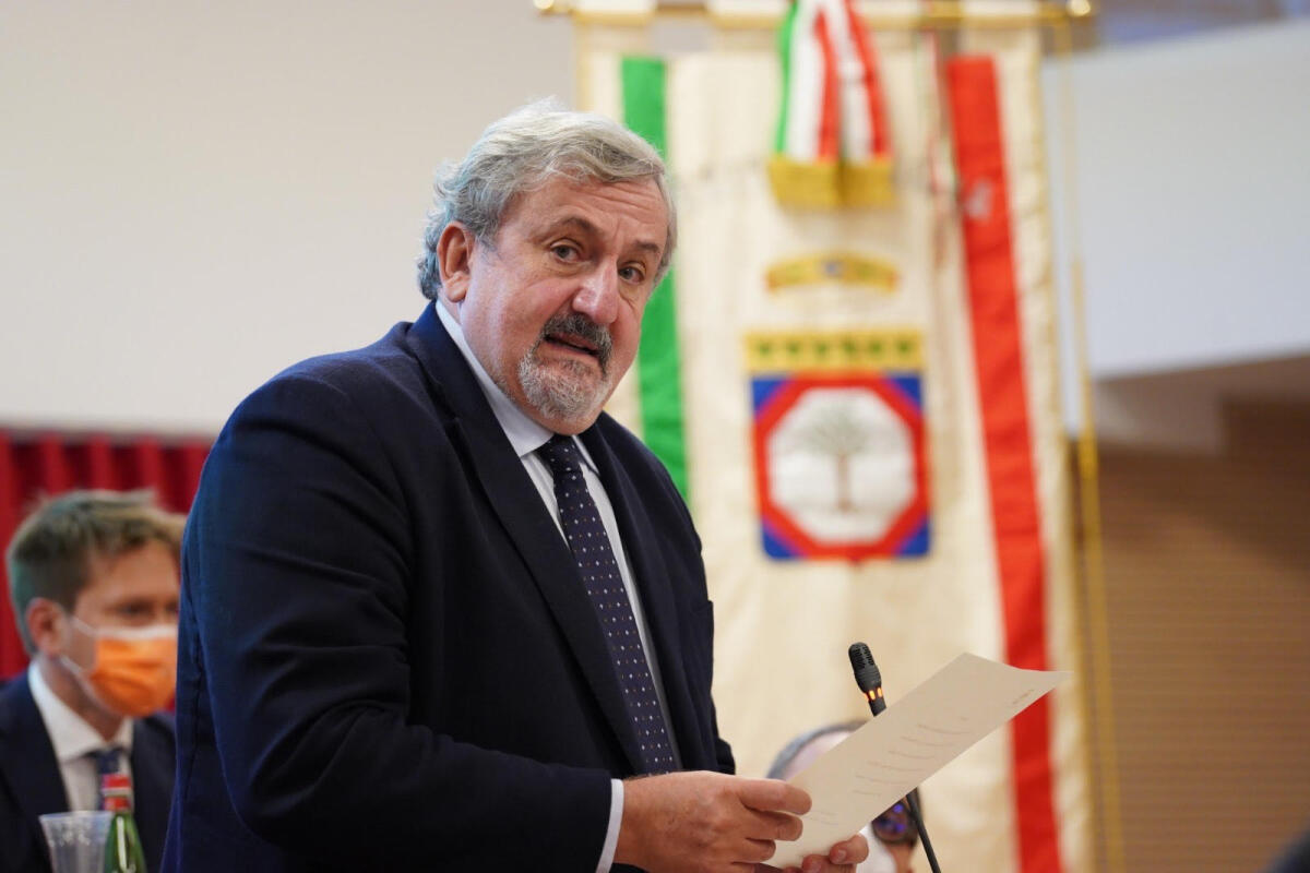 Trivelle in Puglia, Emiliano scrive al governo: "Siamo contro le trivellazioni" - 
