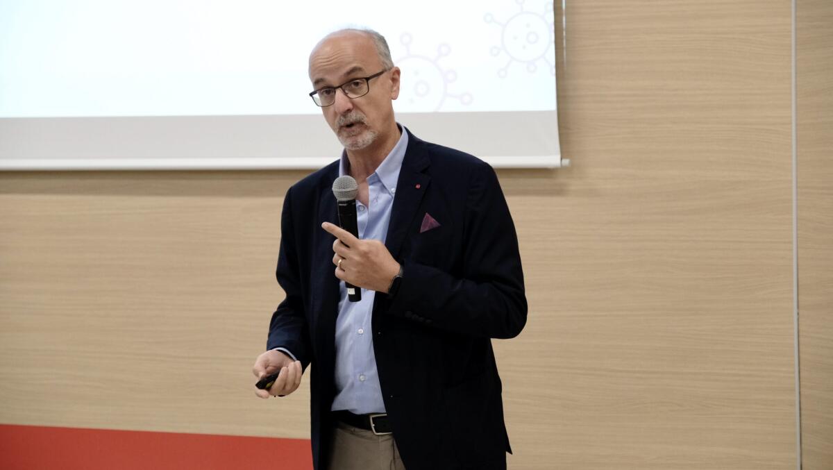 Covid, Lopalco: "In Puglia 230 operatori per le prime vaccinazioni, da effettuare in 15 giorni lavorativi" - 