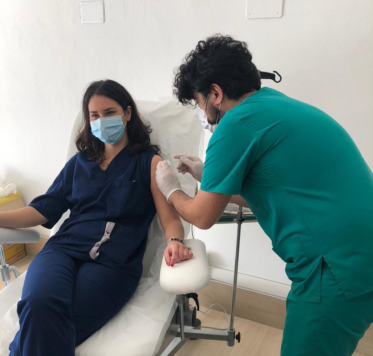 Foggia, dati vaccinazione anti Covid-19: ad oggi 1547 operatori sanitari vaccinati - 
