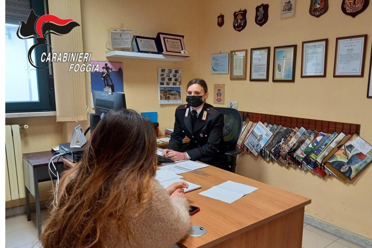 Molesta l'ex moglie, nonostante il divieto di avvicinamento: in manette un 45enne - 