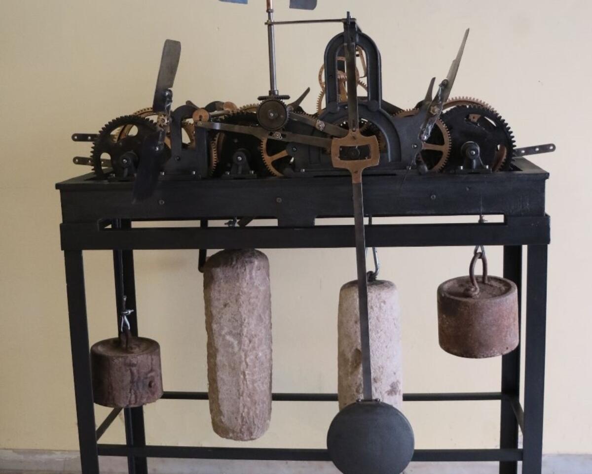 L'Archeoclub di Celenza Valfortore recupera e restaura l'antico orologio della Chiesa Madre Santa Croce - 