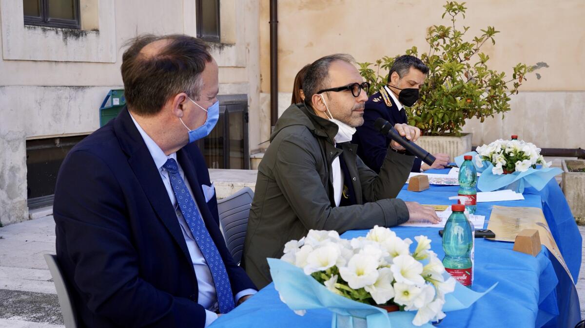 Rompiamo il silenzio, giornata contro la pedofilia a Foggia con Piemontese e Leo - 