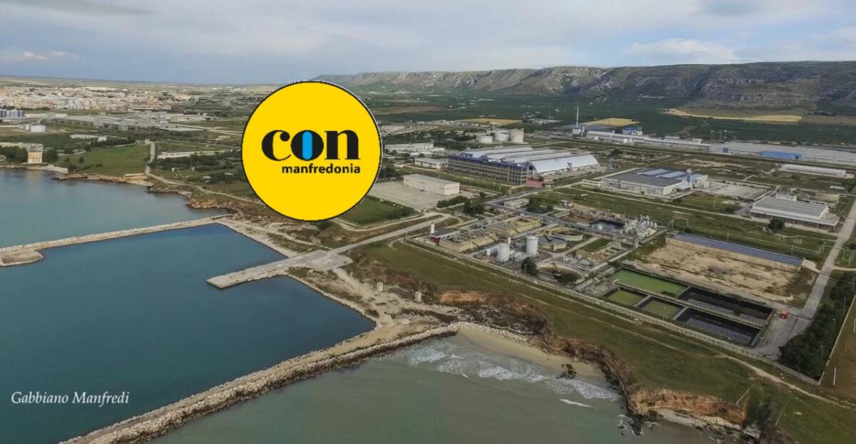 Incendio rifiuti area ex Enichem: "Una bomba ecologica a due passi da Manfredonia" - 