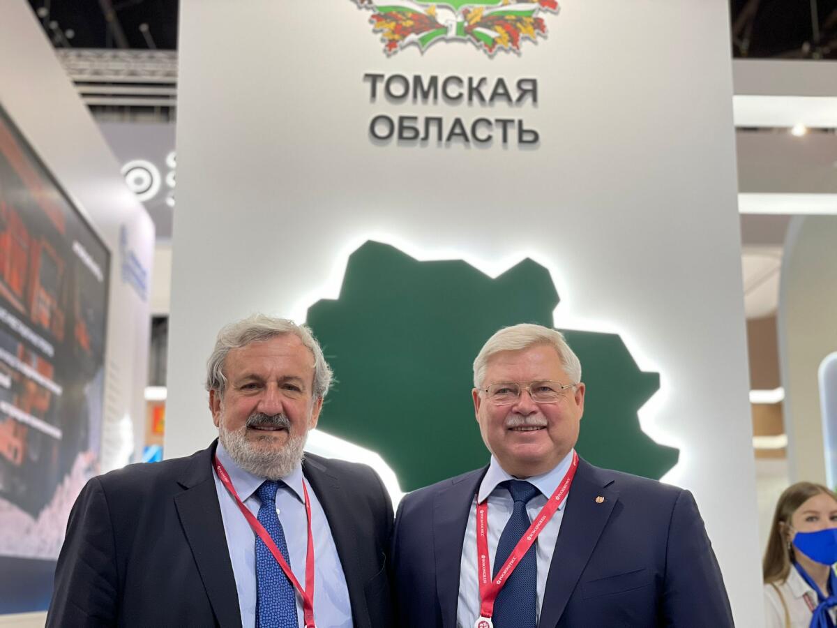 Puglia e Russia più vicine con il volo diretto per Mosca. Emiliano: "Investimenti e scambi per il nostro territorio" - 