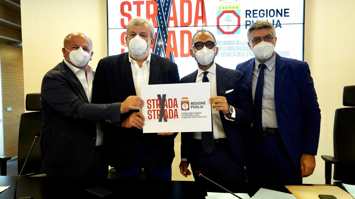 Puglia, 100 milioni di euro per sistemare strade e marciapiedi in 257 comuni pugliesi - 