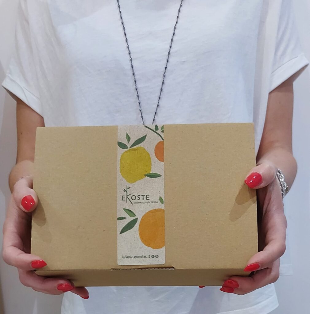 Ekostè, il brand made in Puglia che realizza cosmetici con gli agrumi del Gargano