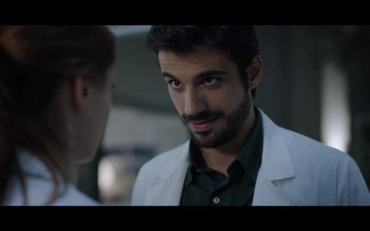 L'attore foggiano di "Doc" Gianmarco Saurino presenta il Premio Argos Hippium 2021 - 