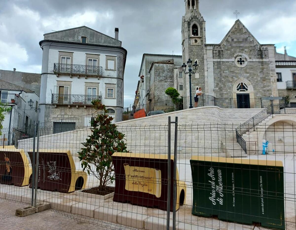 Il borgo medievale di Alberona si fa poesia, nasce un salotto letterario all'aperto - 