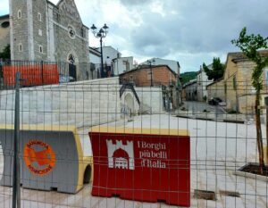 Il borgo medievale di Alberona si fa poesia, nasce un salotto letterario all'aperto
