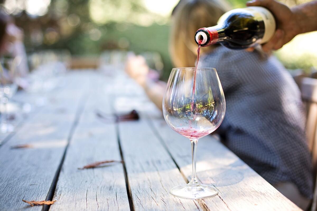 Vieste En Rose, nel centro storico della perla del Gargano un percorso alla scoperta dei vini rosati di Puglia - 