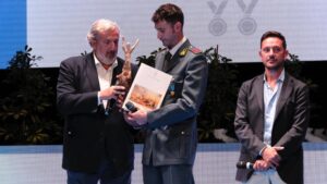 Premiato l'atleta foggiano Luigi Samele