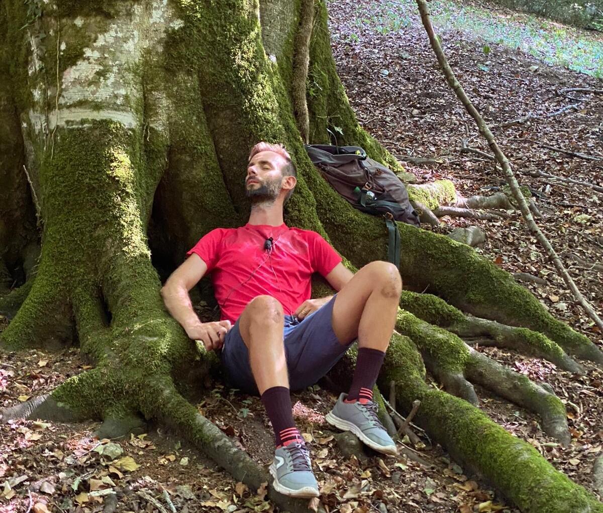 Ritrovare se stessi in Foresta Umbra: ultimo episodio sul Gargano di 'Un reporter in valigia' - 