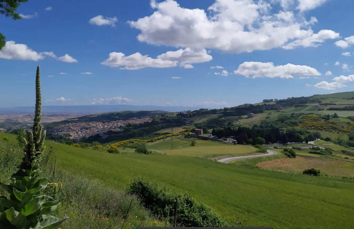 Orsara, tutto esaurito per la "Caccia ai Tesori Arancioni" del Touring Club Italiano - 