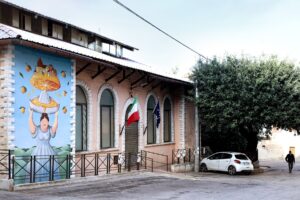 Vico del Gargano si colora, completati i murales dell’Accademia degli Eccitati 2.0.