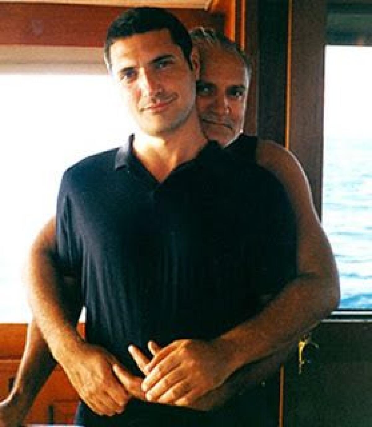 Antonio D’Amico, storico compagno di Gianni Versace é mancato - 