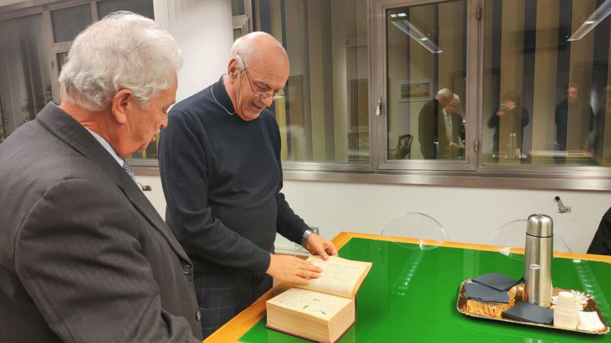 Un monumento al vocabolario a Cerignola per celebrare Nicola Zingarelli - 