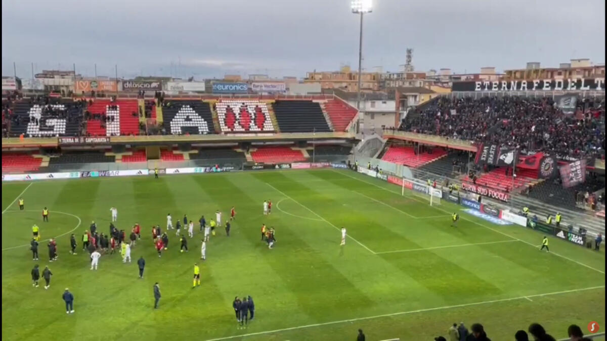 Ha il sapore dell’amarcord il mercato di riparazione del Foggia, dopo Vacca si tratta per Sarno - 