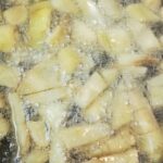 Fusilli con datterino in salsa Bioricci, melanzane e provola affumicata