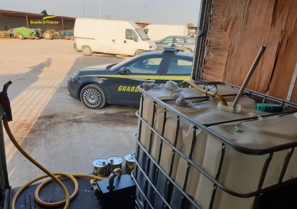 Cerignola: sequestrati 26.000 litri di gasolio agricolo detenuti illegalmente - 