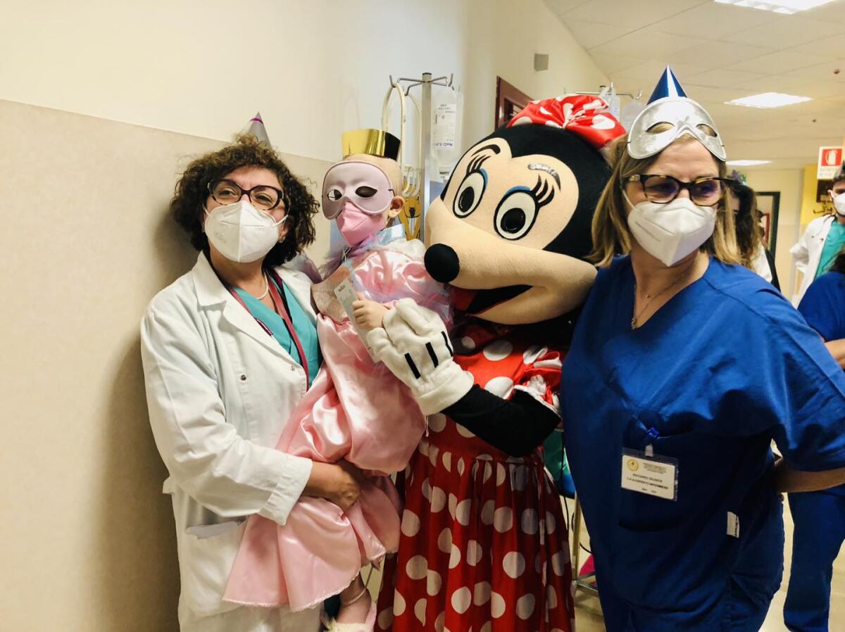 Il Carnevale di Manfredonia porta colori, costumi e sapori nel Centro Oncologico di San Giovanni Rotondo - 