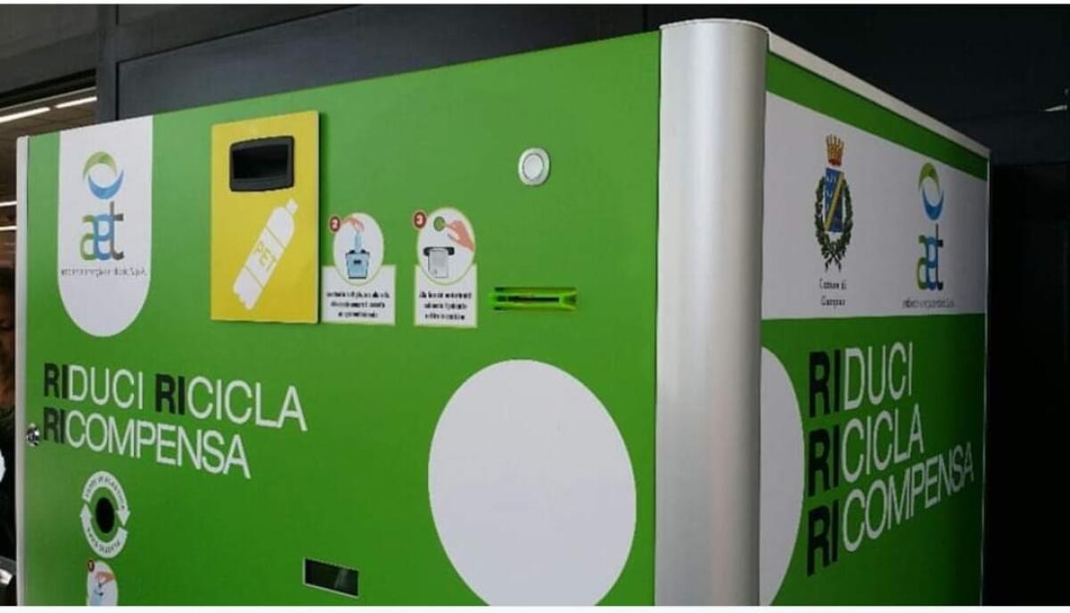 AttiVisti foggiani e la Società Civile chiedono al Comune di Foggia di aderire al bando per l acquisto di eco-compattatori "Mangiaplastica" - 