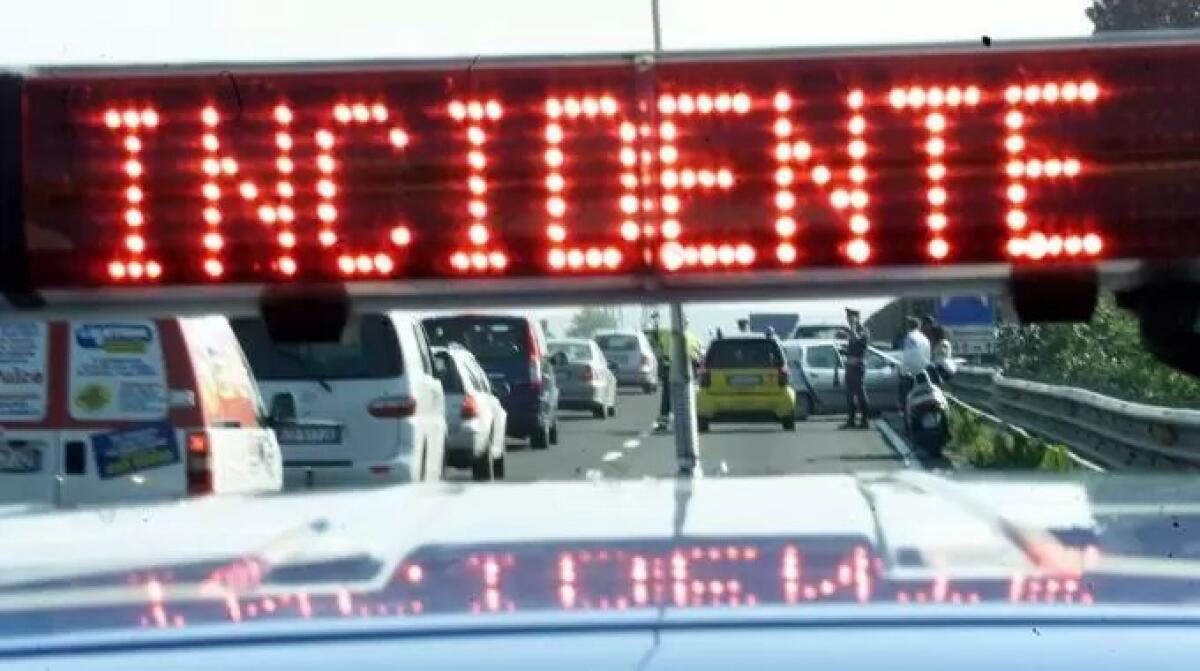 Foggia: incidente sulla provinciale 75, morto un uomo che camminava sul ciglio della strada - 