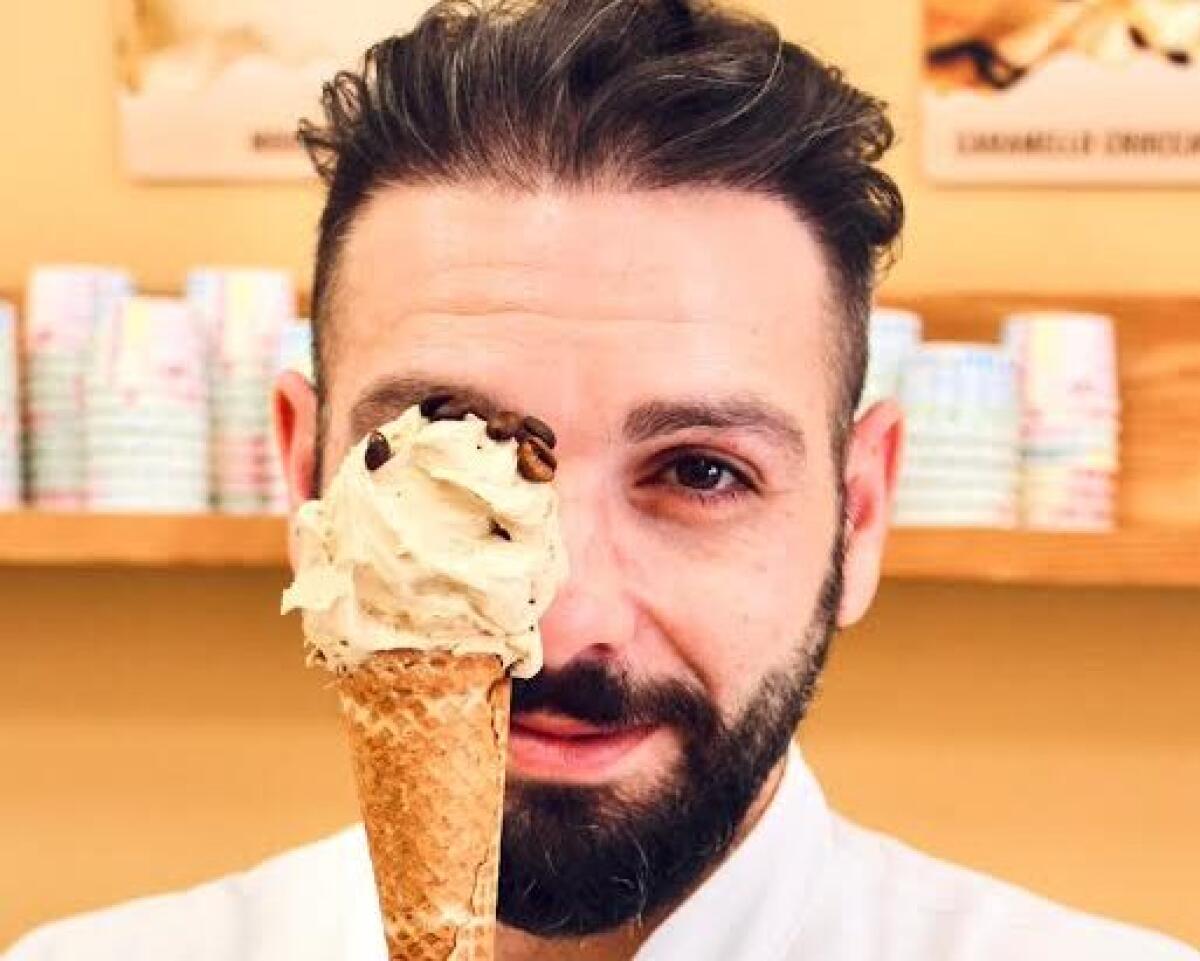 Ecco il “Gelato Letterario” Ubik Foggia incontra Rocco Naviglio - 