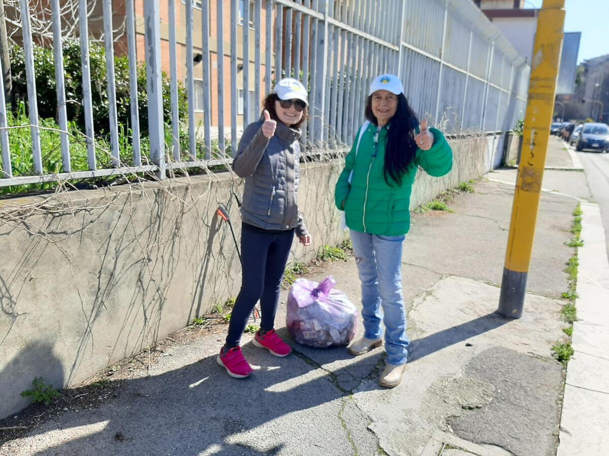 Ripulito dai volontari viale Candelaro a Foggia - 