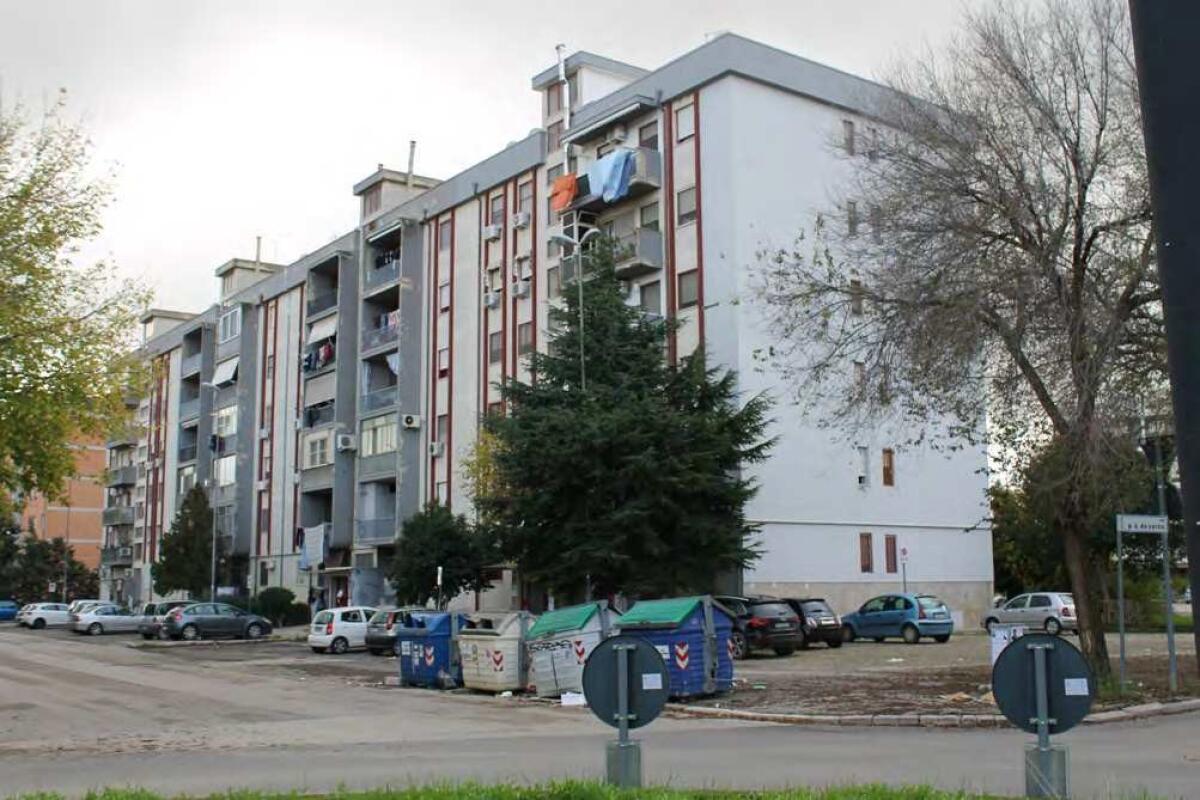 Foggia: Efficientamento energetico per 72 famiglie residenti in un immobile CER di via Parini - 