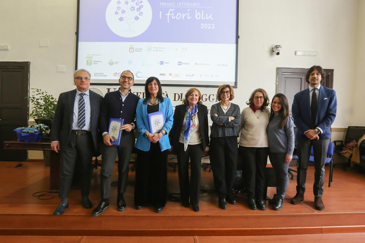 Al via la IV edizione del Premio letterario “I fiori blu” - 
