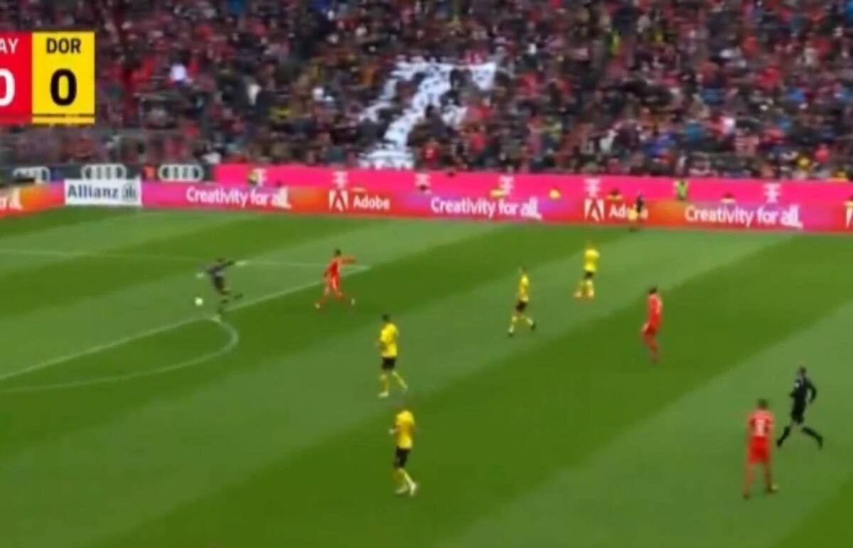 L'incredibile gol del Bayern: vedi l'errore di Kobel - 
