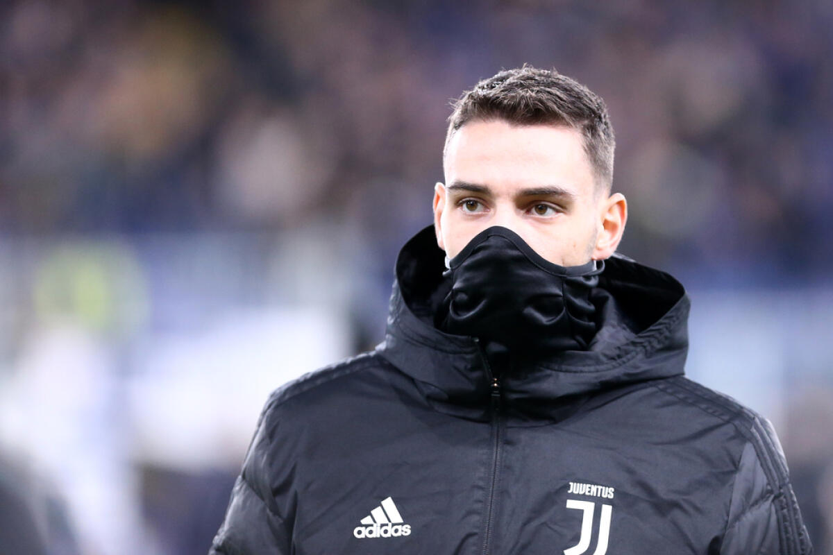 Juventus, lunghissimo stop per De Sciglio: ecco quando tornerà - Genova, Italy. 18th December 2019. Italian Serie A. Uc Sampdoria vs Juventus Fc . Mattia De Sciglio  of Juventus FC.