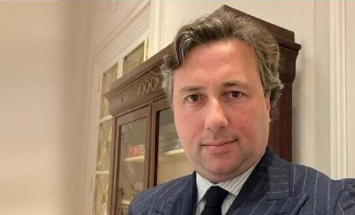 Follieri, le terre  rare e il calcio - 
