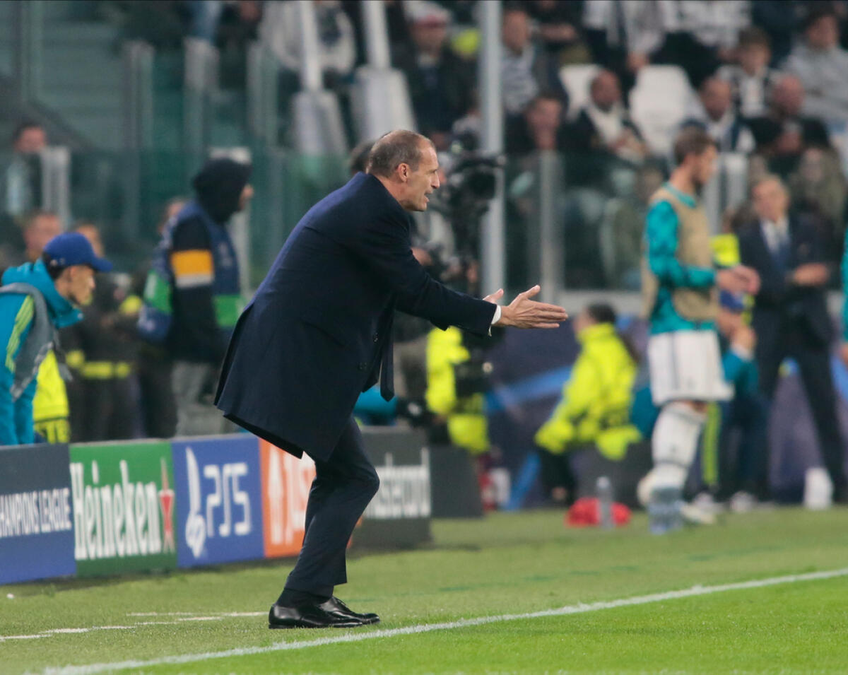 Cessioni Juve, altro incasso record dopo Kulusevski: 30 milioni nelle casse bianconere - Coach Massimiliano Allegri of Juventus Fc during the UEFA Champions League Group H, football match between Juventus Fc and Paris Saint Germain, on 02 November 2022 at Allianz Stadium, Turin, Italy.  Photo Nderim Kaceli - Credit: Nderim Kaceli/LiveMed