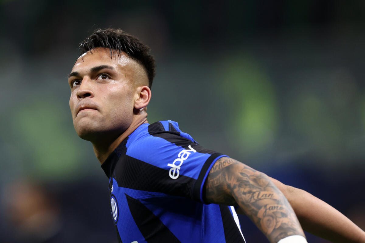 Inter, sponsor di maglia per le gare contro Torino e City - Lautaro Martinez of Fc Internazionale during the Uefa Champions League quarter-final second leg match between Fc Internazionale and Sl Benfica at Stadio Giuseppe Meazza on April 19, 2023 in Milano Italy .