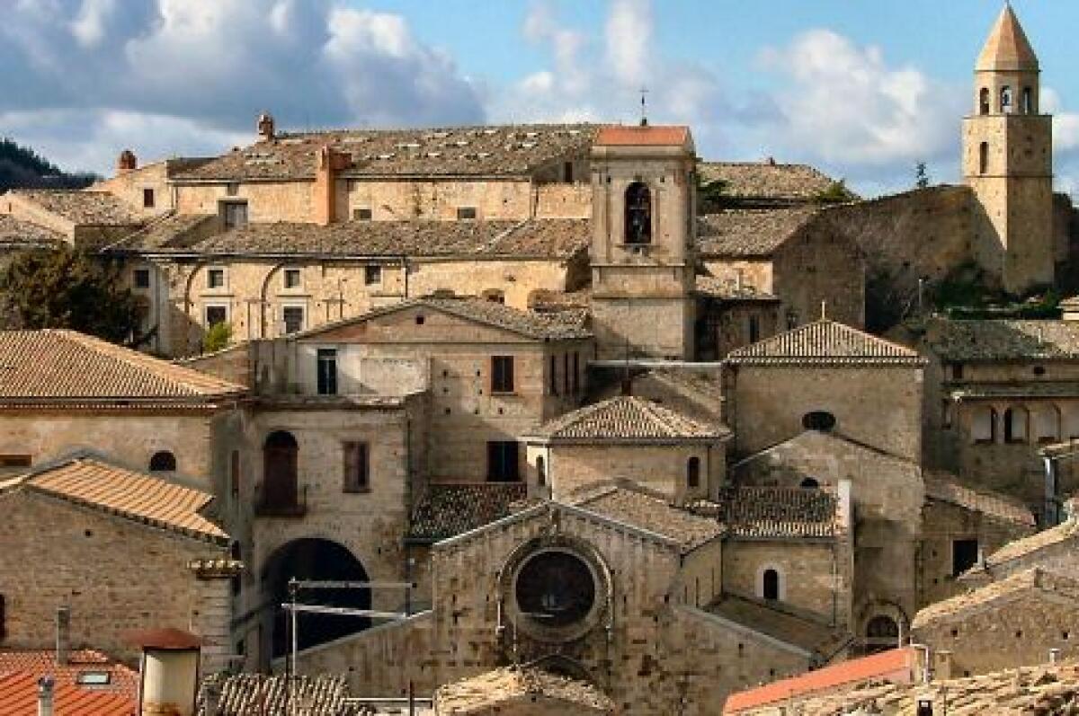 Bovino, letture d’agosto: il lungo viaggio del Sud - Serata Magica A Bovino