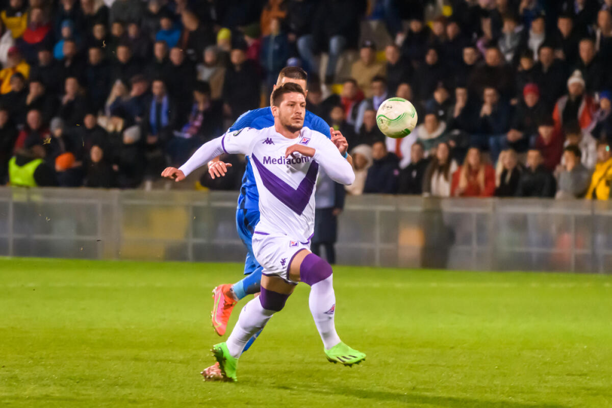 Milan, troppi problemi anche con Rafa Mir. Alla fine arriva Jovic - RIGA, LATVIA. 3rd November 2022. UEFA Europa Conference League Group A game between RFS and Fiorentina.