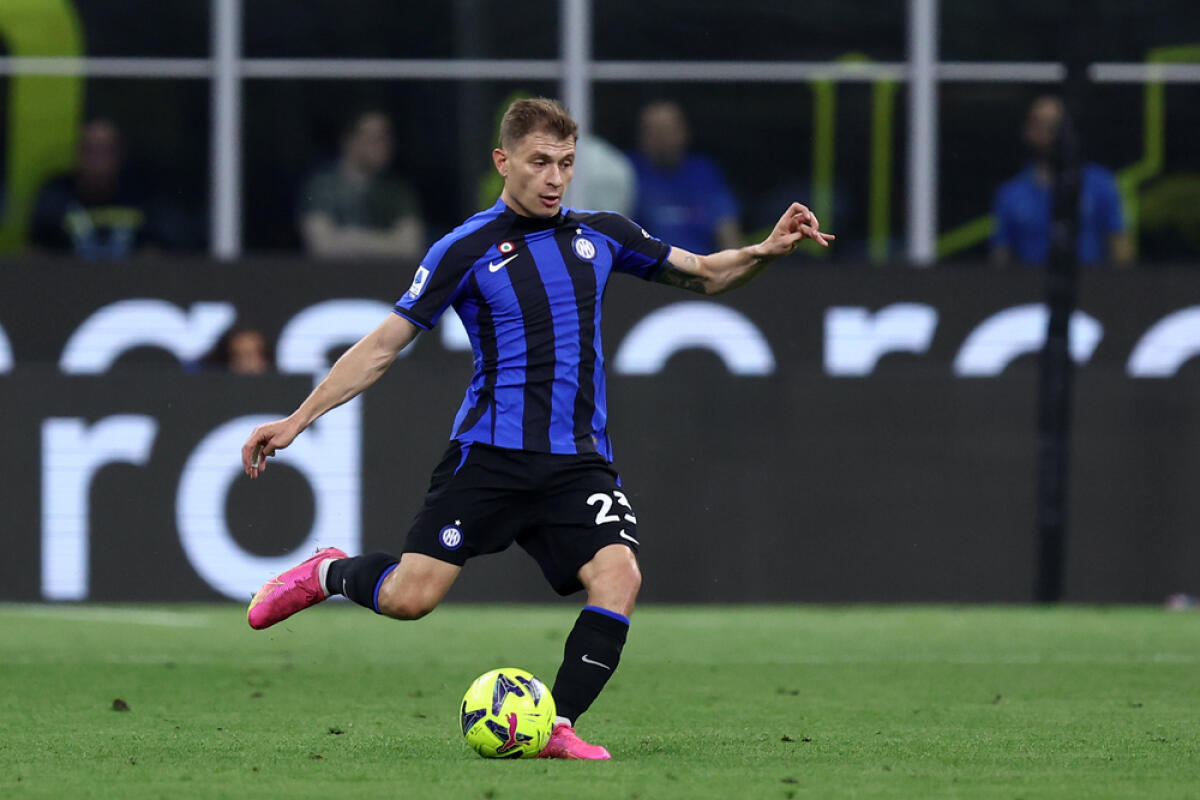 Scommesse, prima nomina Barella, poi si scusa: "Ho sbagliato" - Nicolo Barella of Fc Internazionale during the  Serie A match beetween Fc Internazionale and Atalanta Bc at Stadio Giuseppe Meazza on May 27, 2023 in Milan  Italy .
