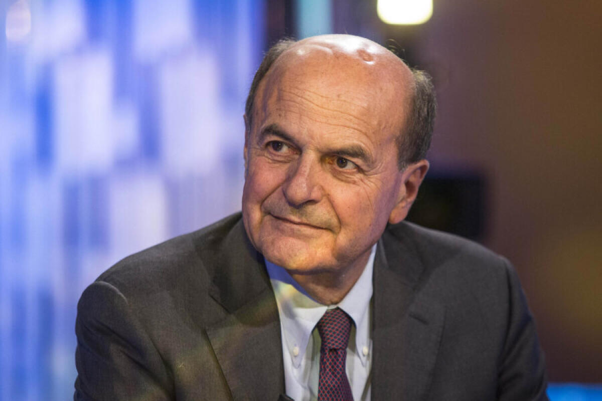 Elezioni, per Episcopo arriva Pierluigi Bersani - Foto LaPresse - Andrea Panegrossi
17/09/2019 - Roma, Italia. POLITICA
Pier Luigi Bersani ospite di Otto e Mezzo



Photo LaPresse - Andrea Panegrossi
17/09/2019- Rome, Italy
Pier Luigi Bersani guest of Otto e Mezzo