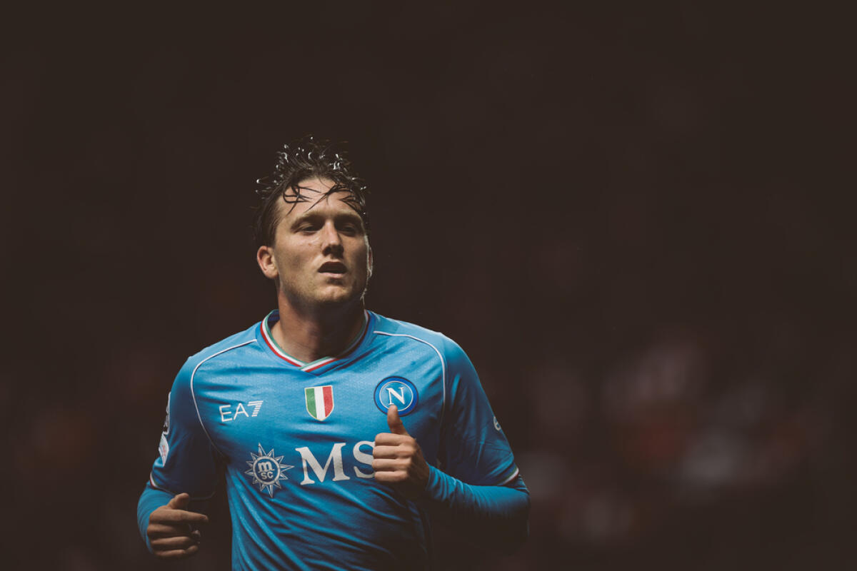 La Uefa paga i premi Champions delle prime tre giornate: quanto incassano le italiane - Piotr Zielinski during  UEFA Champions League 2023/24 game between SC Braga and SSC Napoli at Estadio Municipal de Braga, Braga, Portugal. (Maciej Rogowski)