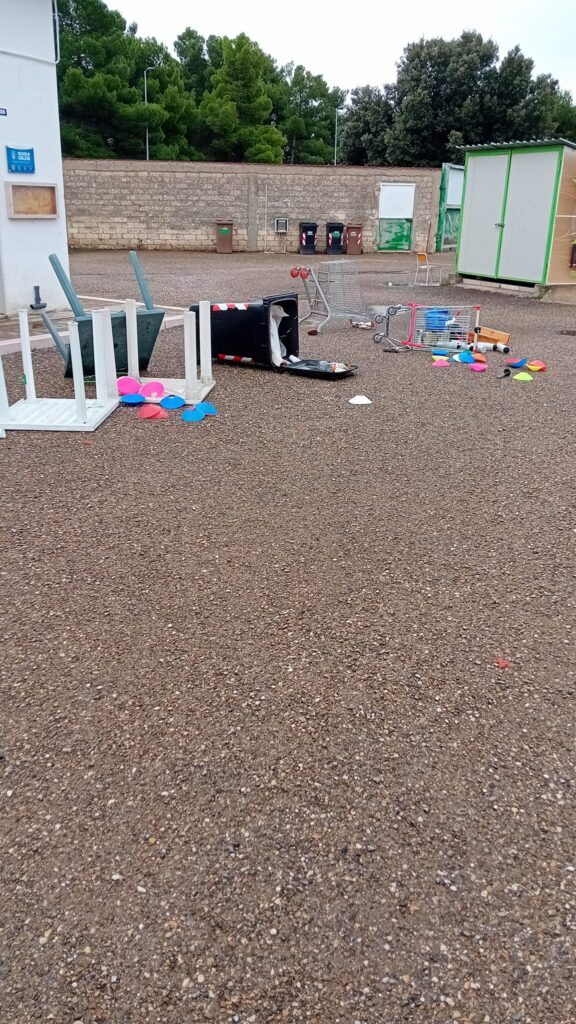 Stornara, vandalizzato campo sportivo