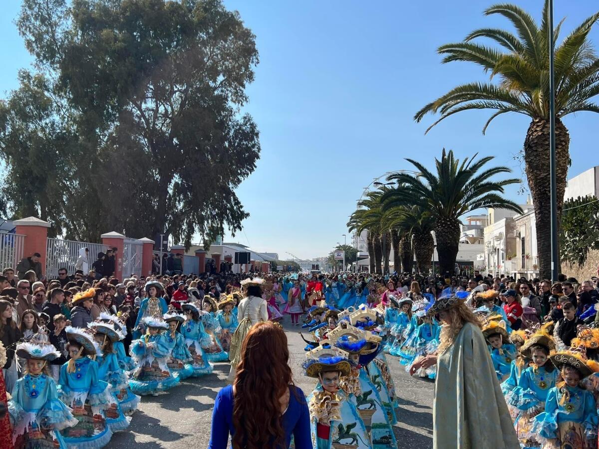 Contributo regionale per Carnevale di Manfredonia e Putignano - 