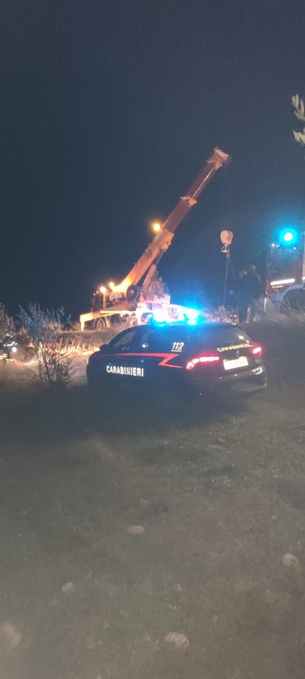 Stornarella, agricoltore muore travolto dal trattore - 