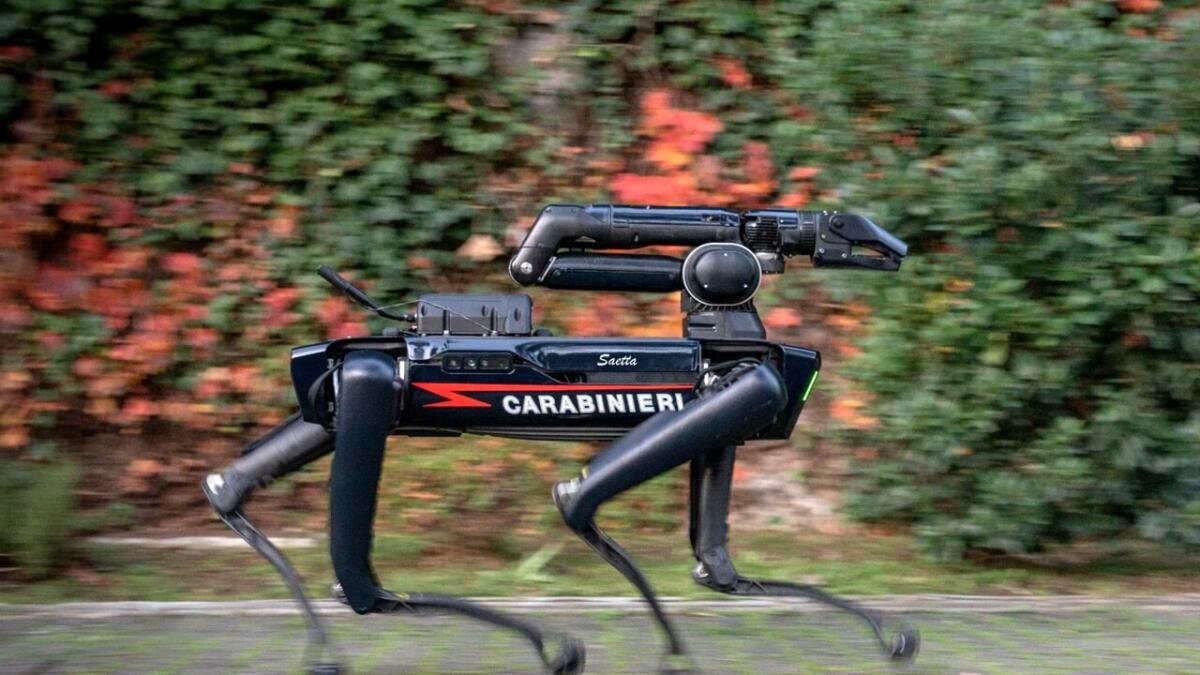 È nato "Saetta", il cane-robot dei Carabinieri - 