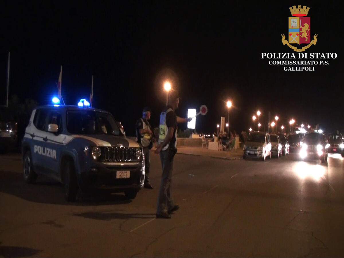 Rapina in autogrill sull'A16 nei pressi di Cerignola - 