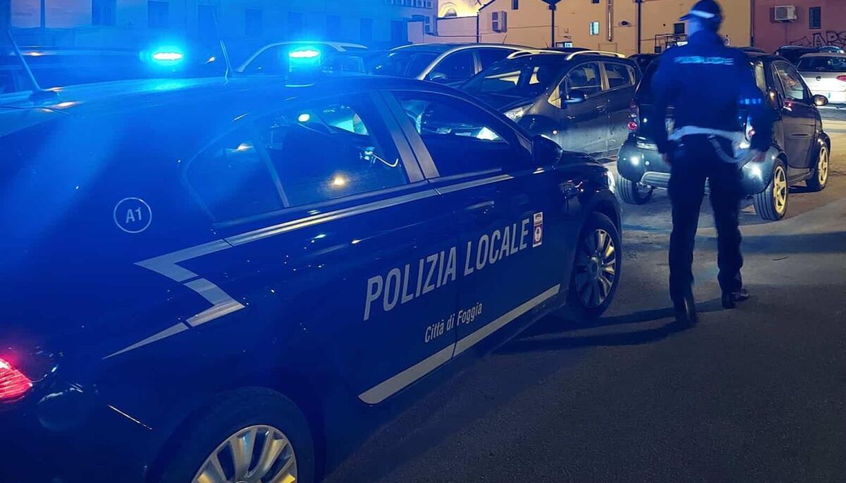 Foggia, tre vetture coinvolte in un incidente - 