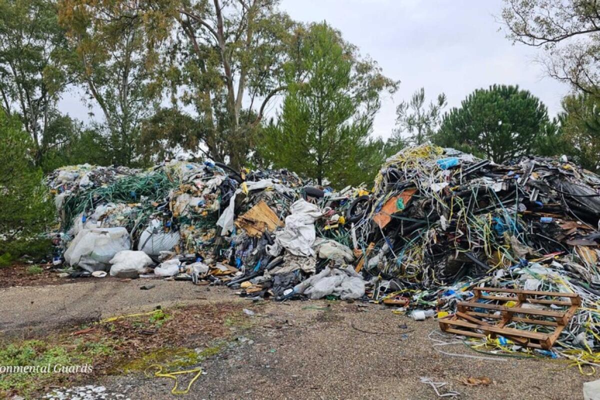 Bomba ambientale: mille quintali di rifiuti alle porte di Manfredonia - 