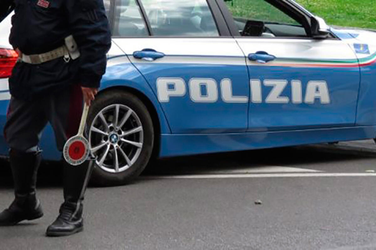 San Severo, blitz della Polizia nel quartiere dello spaccio: sequestrati 38 immobili abusivi - 